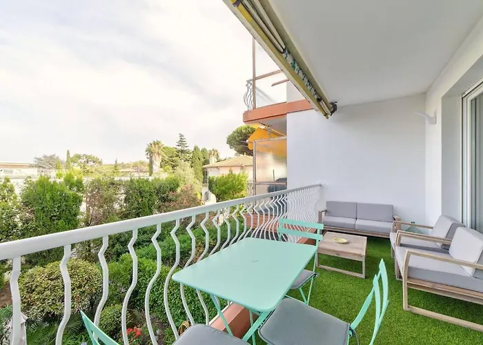 Rose Des Sables * Antibes